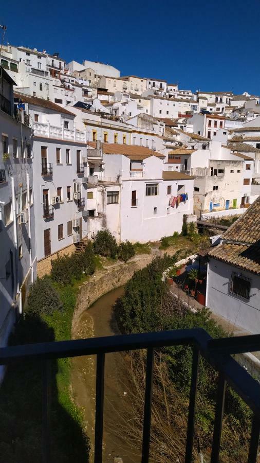 Apartamento Con Vistas Al Rio Apartment Setenil De Las Bodegas Bagian luar foto